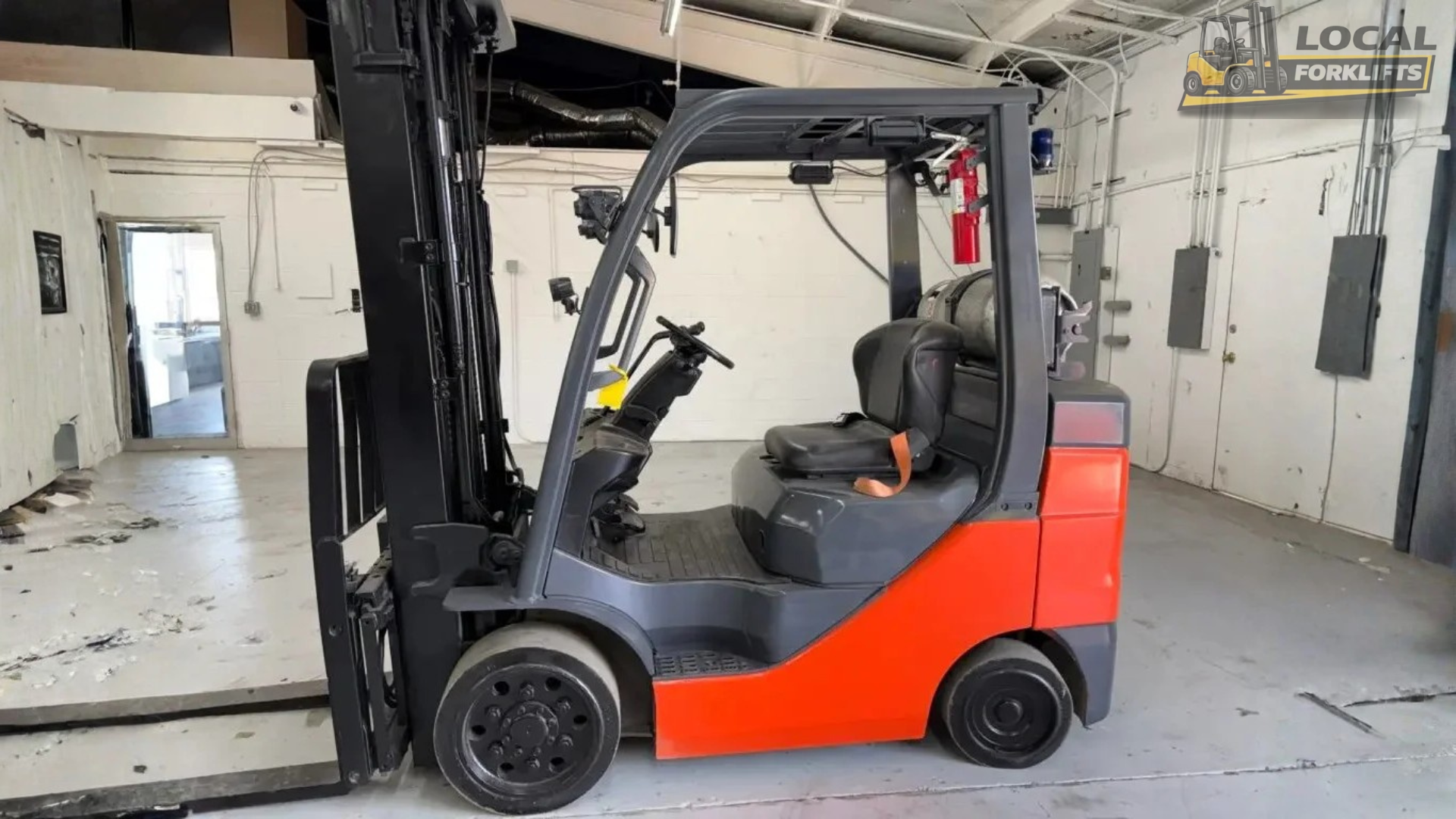 2020 Toyota 8FGCU30 6000# ONLY 2700 Hours!