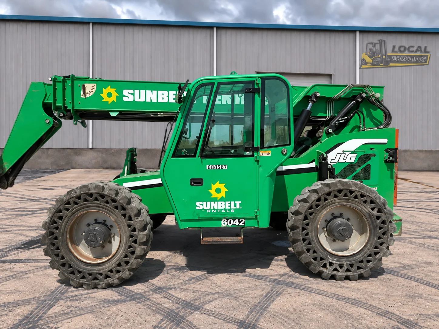 2015 Skytrak 6042 Only 2600 Hours