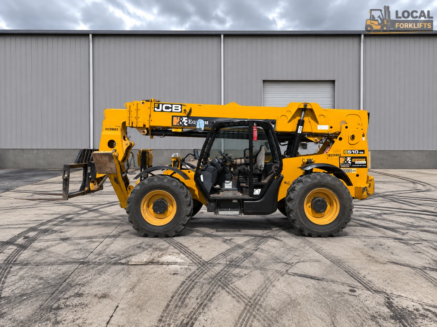 2017 JCB 510-56 10,000# Only 3900 Hours